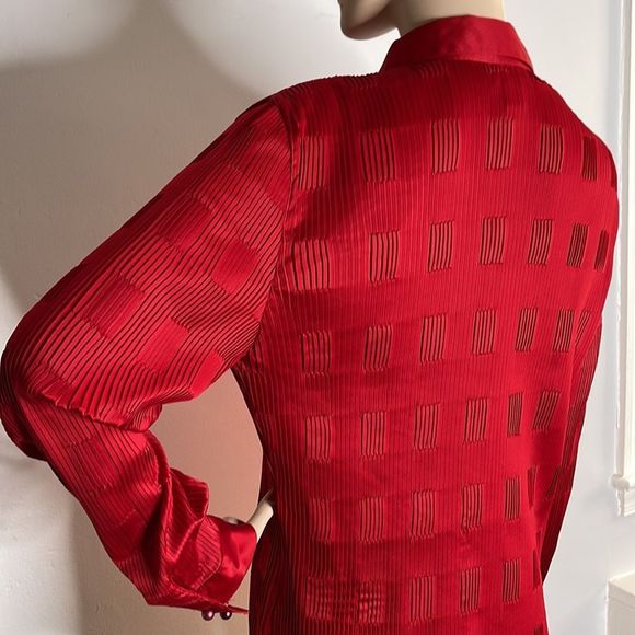 Red Silky Textured Long Sleeve Button Shirt - Picture 15 of 16